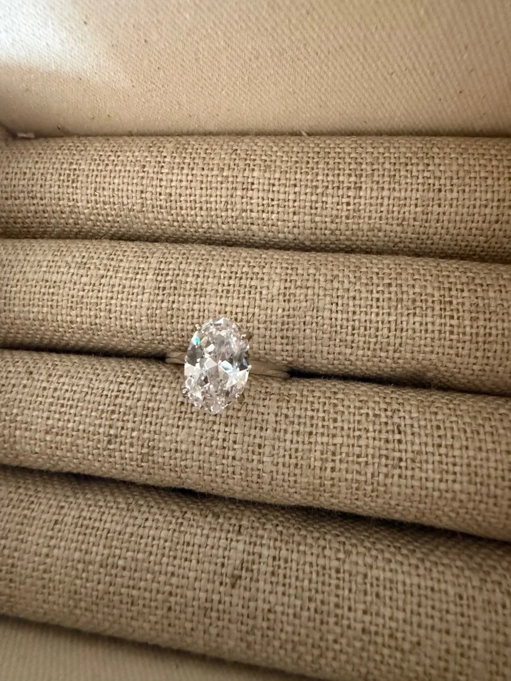925 Sterling Silve 1-8CT Zircon ring 6
